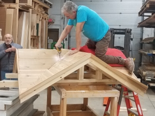 cupola.roof_.carpenter.ja_.pix_