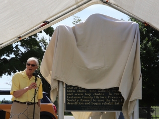 1_Truscott.marker.covered