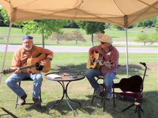 Skellenger.partner.music_.